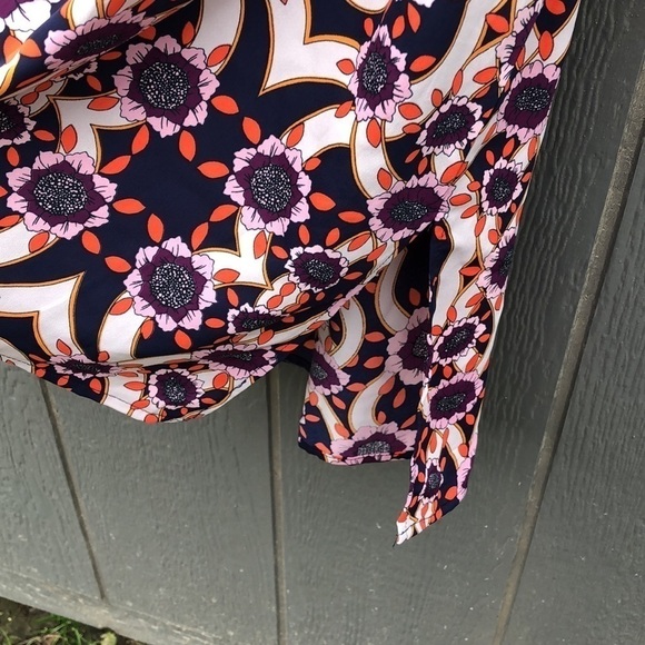 Everly floral paisley button down dress size M - Picture 3 of 11